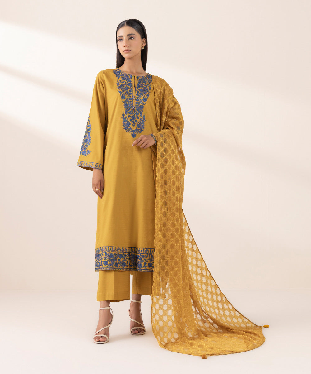 Brochea Jacquard Yellow Dupatta