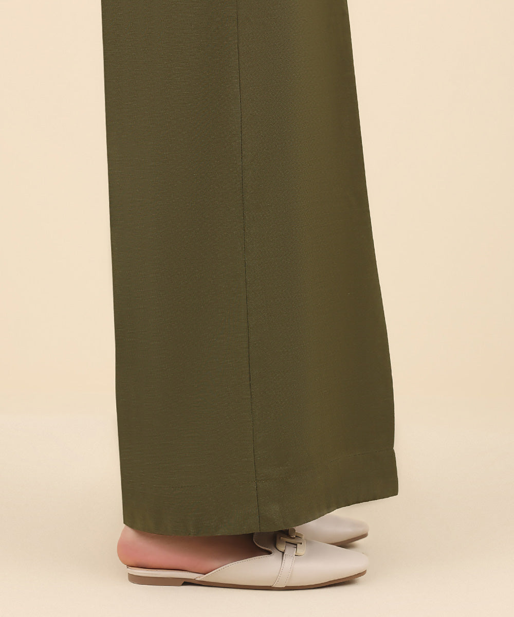 Women's Pret Raw Silk Green Solid Flared Pants