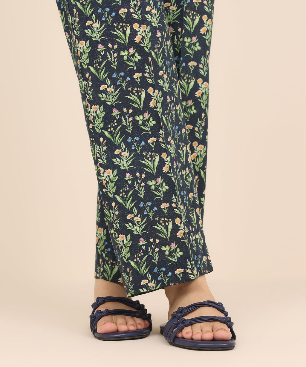 Women's RTW Cross Hatch Multi Printed Straight Pants