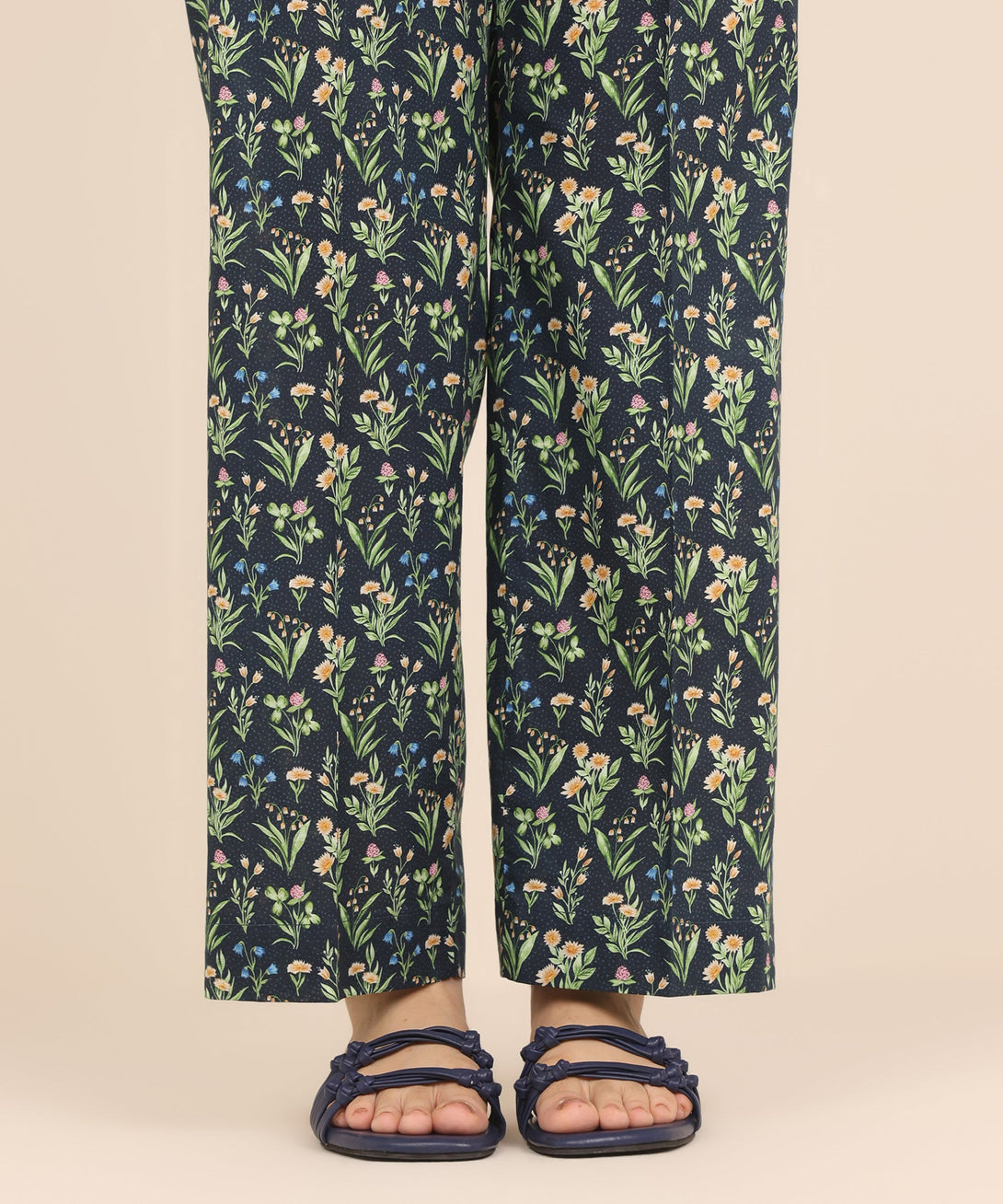 Women's RTW Cross Hatch Multi Printed Straight Pants