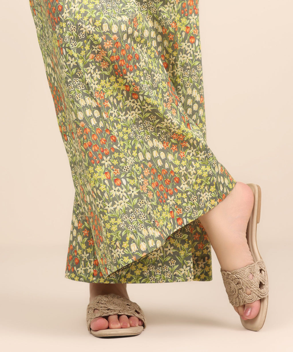 Women's RTW Cross Hatch Multi Printed Flared Pants