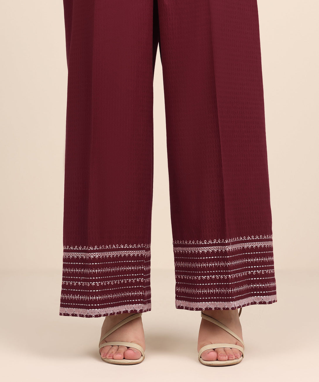 Women's RTW Textured Cotton Red Embroidered Culottes