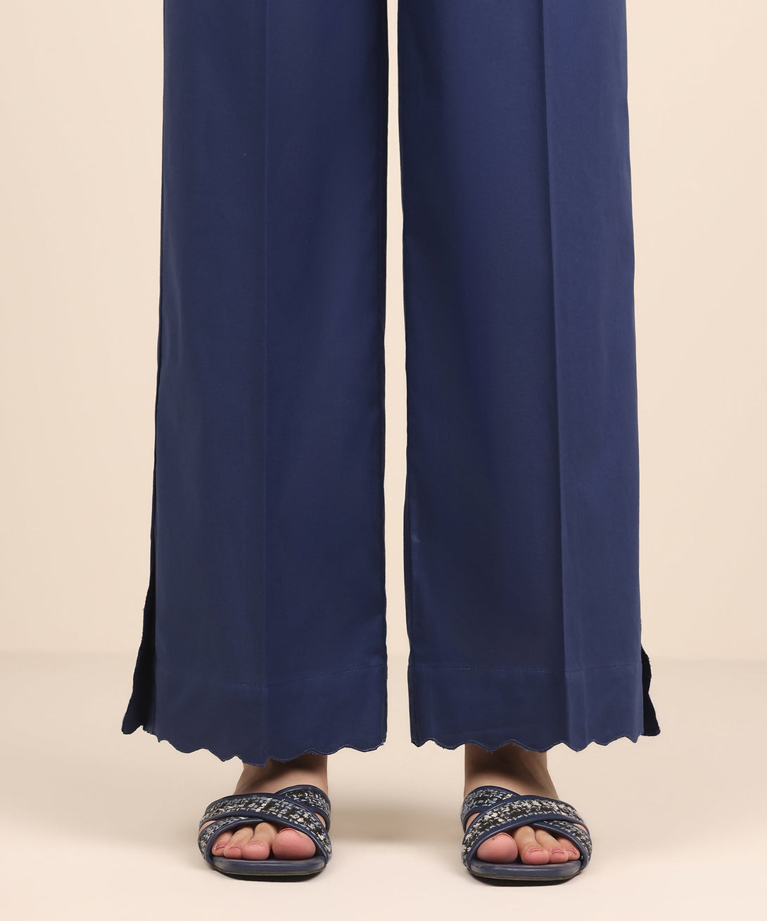Women's RTW Cambric Blue Solid Culottes