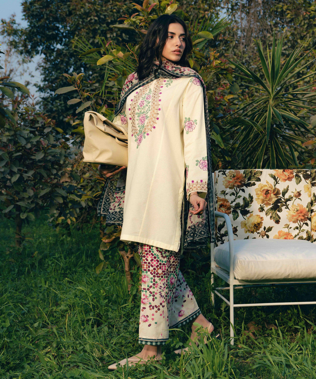 Embroidered Dobby Shirt