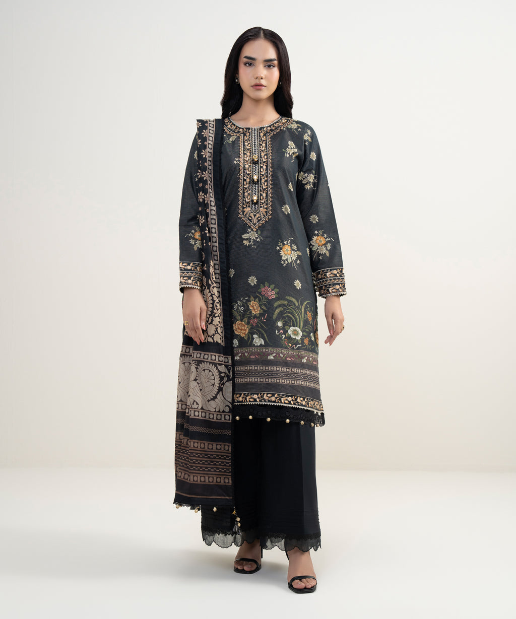 3 Piece - Embroidered Zari Lawn Suit