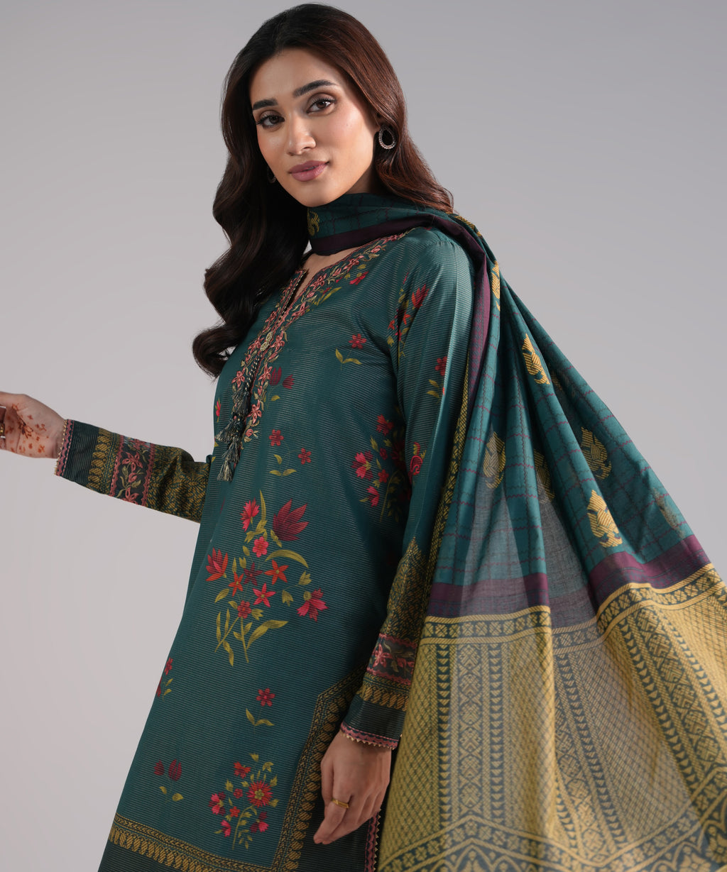 3 Piece - Embroidered Zari Lawn Suit