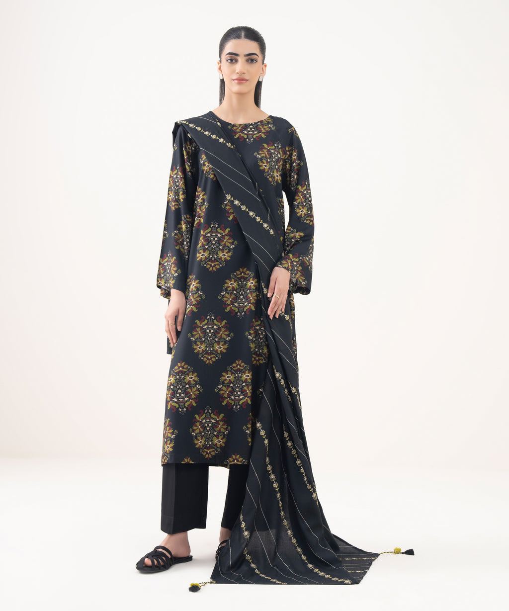 Embroidered Linen Dupatta