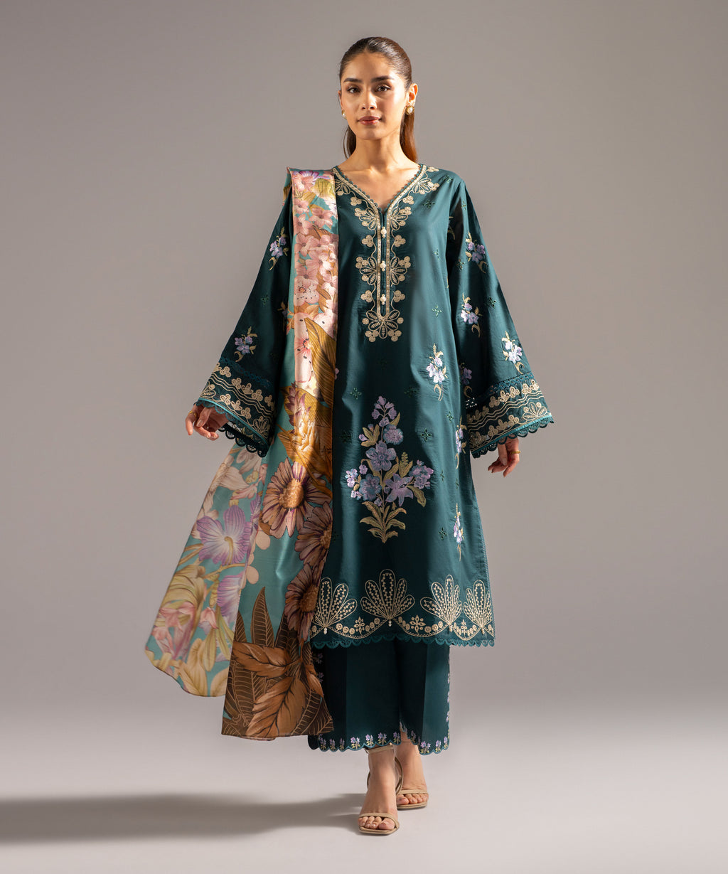 Women's RTW Slub Lawn Embroidered Dark Green 3 Piece Suit
