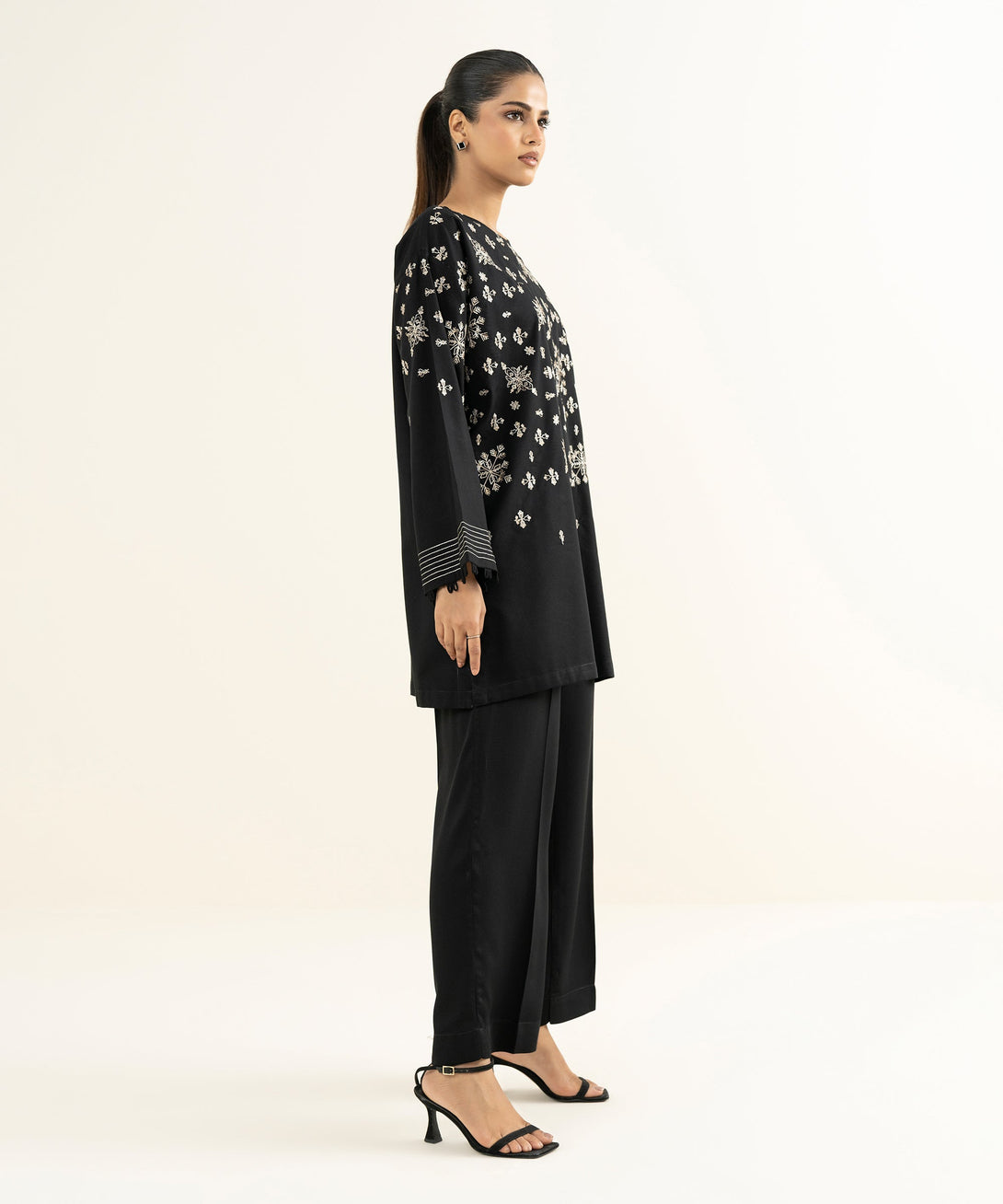Women's RTW Bedford  Embroidered Black Boxy Shirt