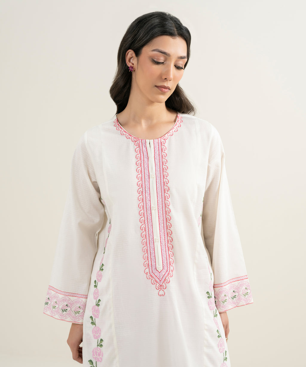 Embroidered Dobby Shirt