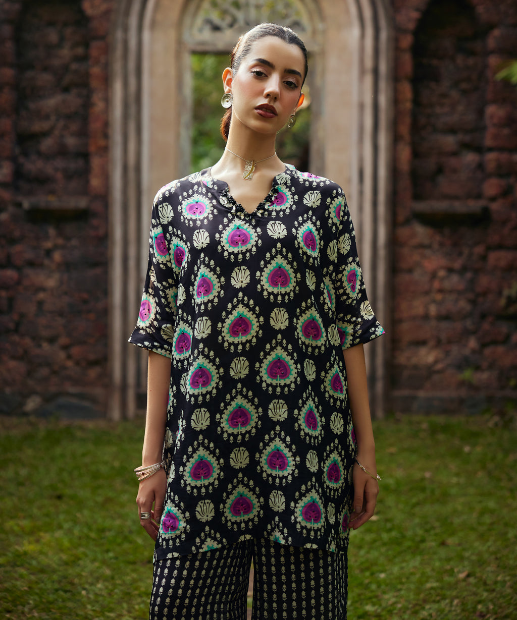 2 Piece - Printed Silk Suit