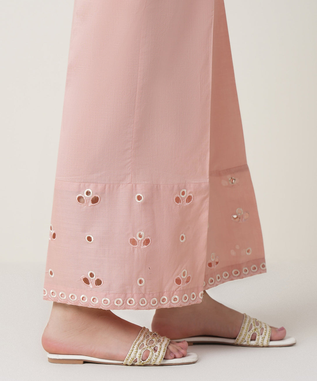 Women's RTW Cross Hatch Pink Embroidered Trousers