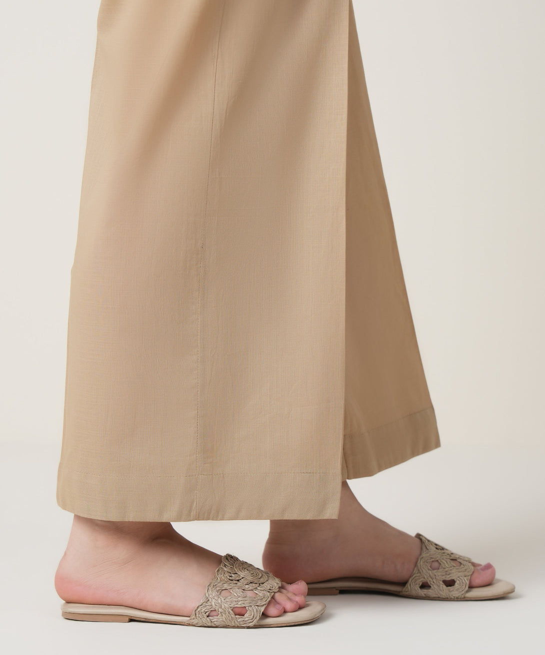 Women's RTW Cross Hatch Beige Solid Trousers