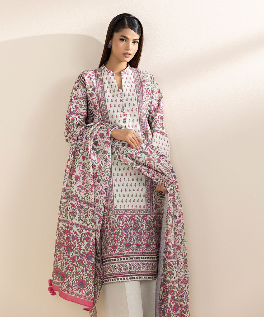 Women's Unstitched Khaddar Multi Printed 3 Piece Suit