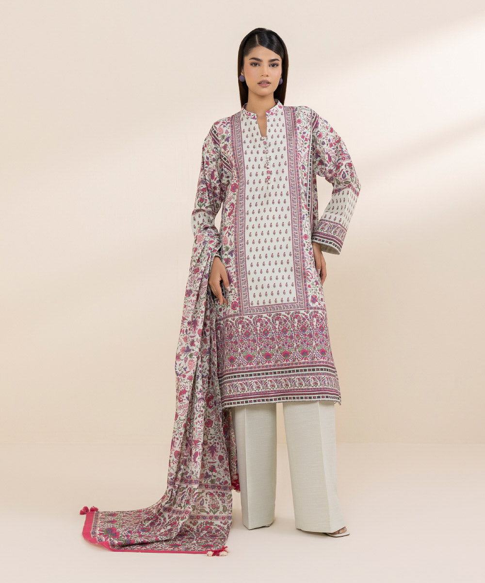 Women's Unstitched Khaddar Multi Printed 3 Piece Suit