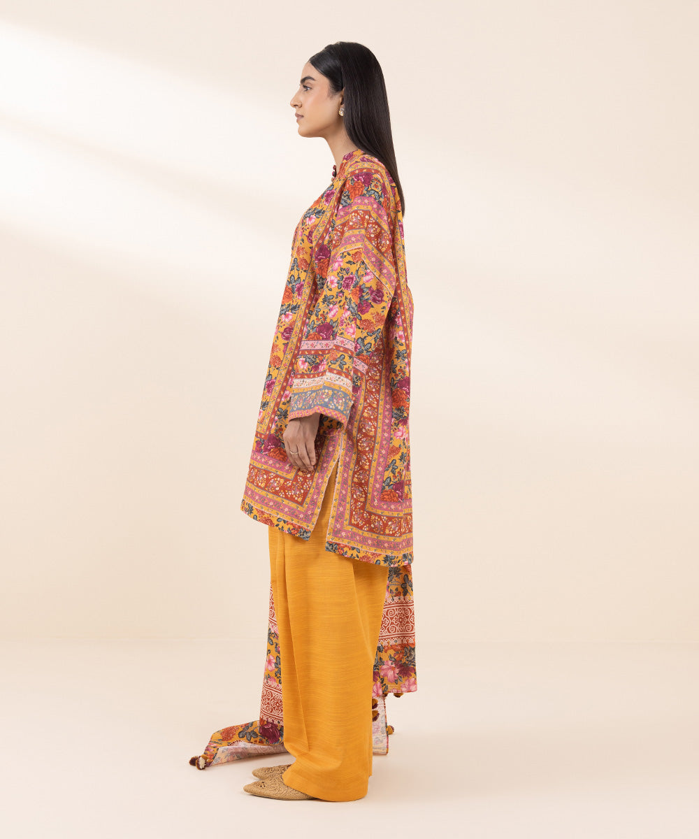 Women's Pret Khaddar Multi Printed 3 Piece Suit