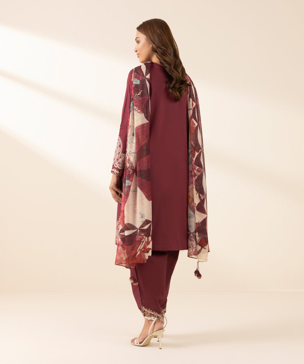 Unstitched Women's Red Textured Lawn 3 Piece Suit