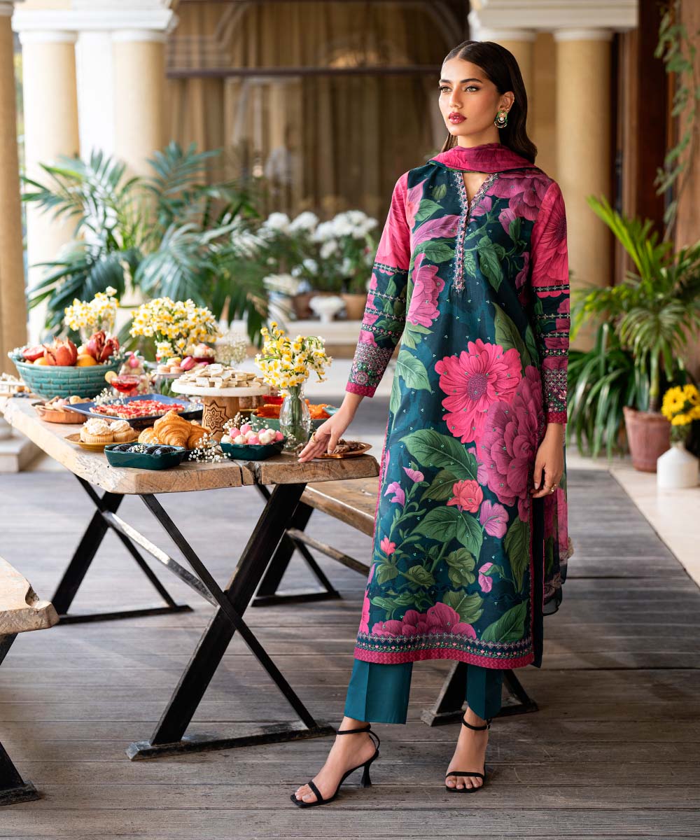 3 Piece - Embroidered Lawn Suit