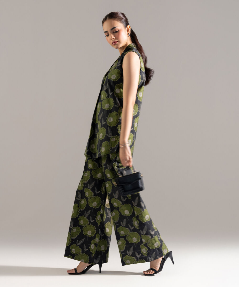 Women's RTW Seersucker Printed Black 2 Piece Suit