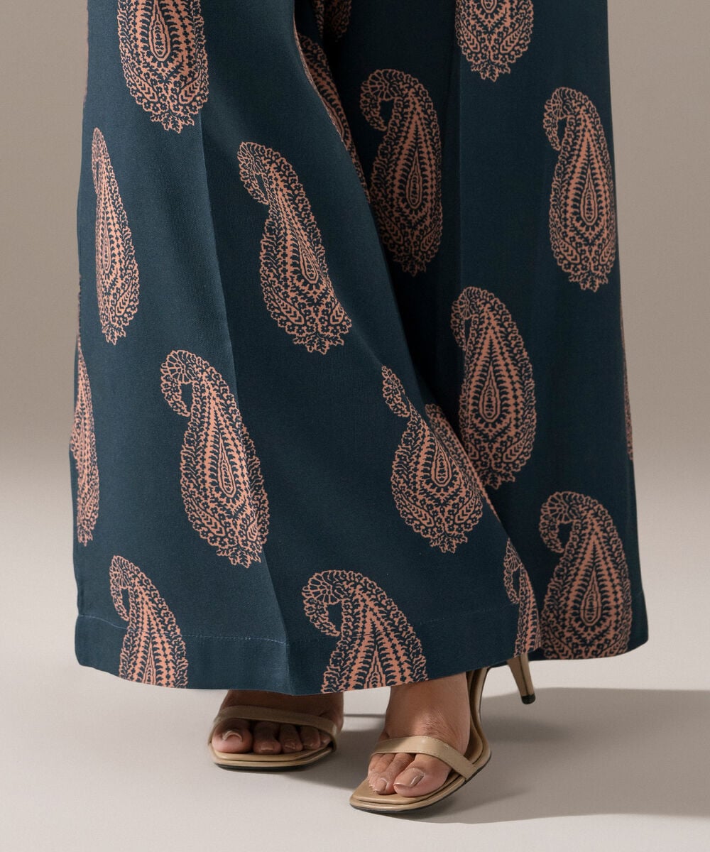 Women's RTW Bedford Printed Blue Flared Pants