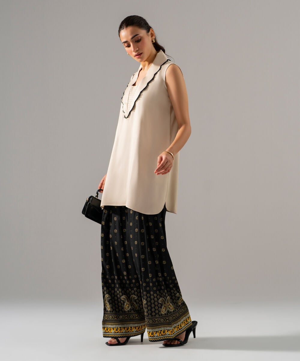 Women's RTW Bedford Solid Off White Straight Shirt