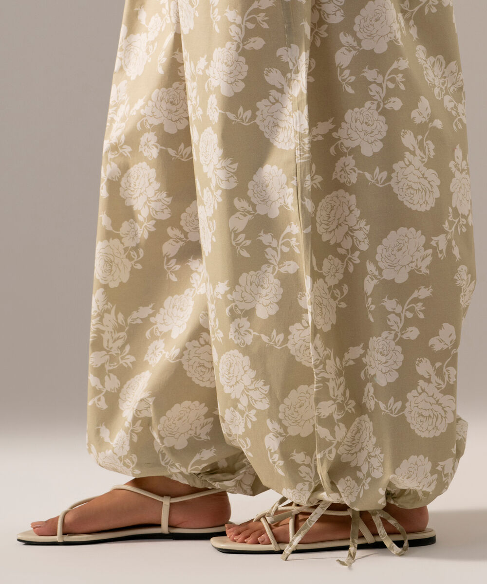 Women's RTW Poplin Printed Beige Balloon Pants