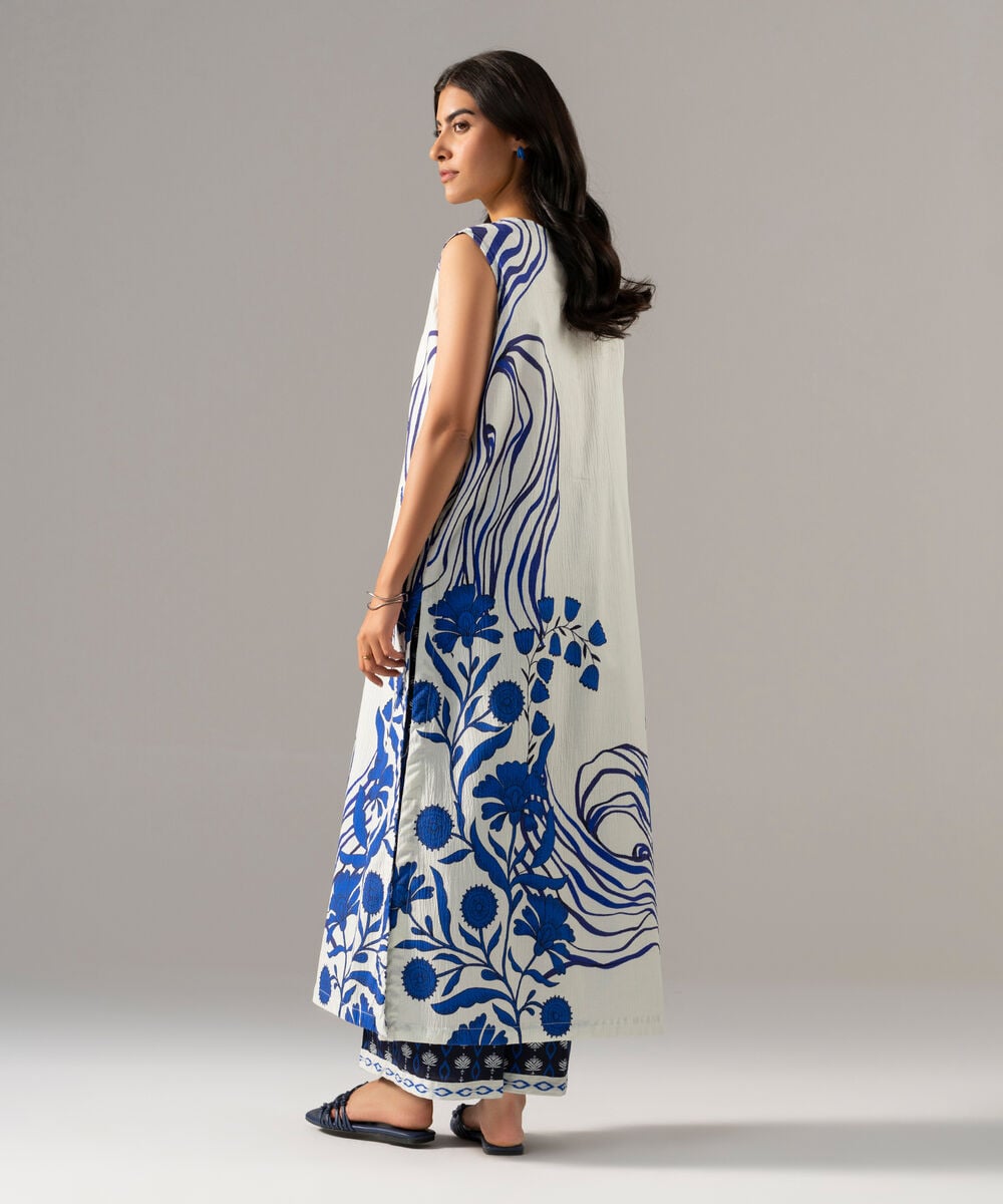 Women's RTW Seersucker Printed White A-Line Shirt