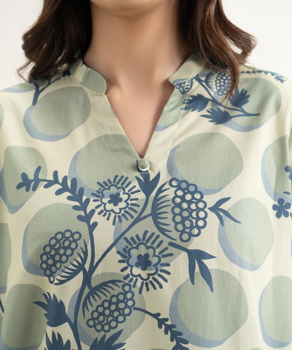 Women's RTW Cambric Printed Green Straight Shirt