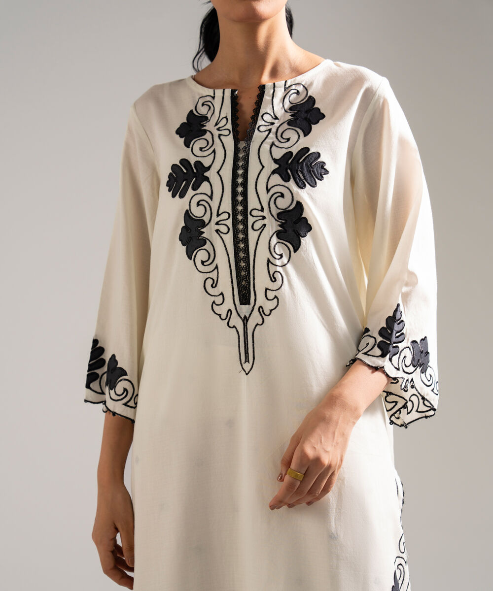 Women's RTW Dobby Embroidered White 2 Piece Suit