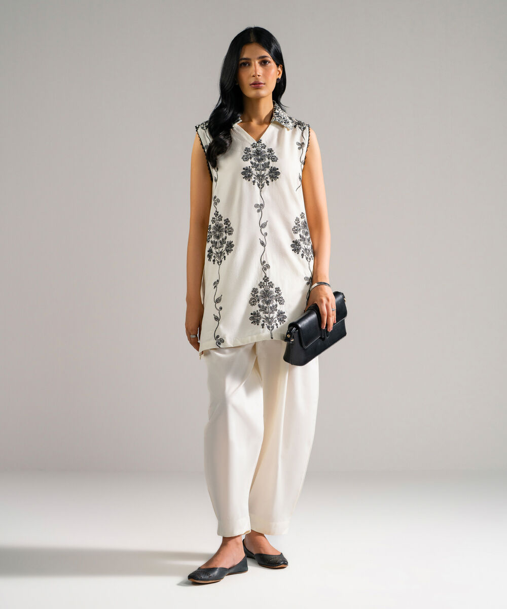 Women's RTW Dobby Embroidered White 2 Piece Suit
