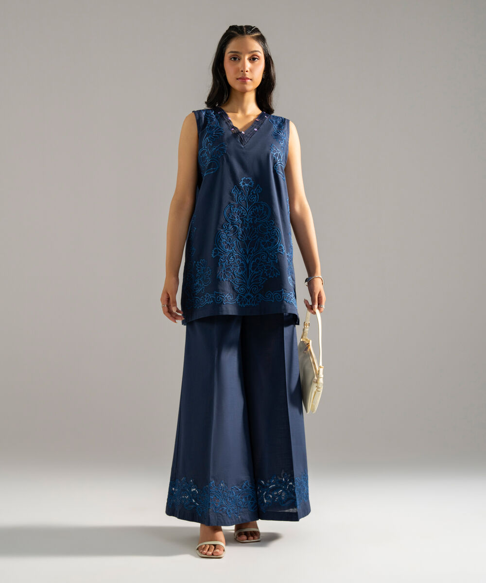 Women's RTW Cross Hatch Solid Embroidered Blue 2 Piece Suit