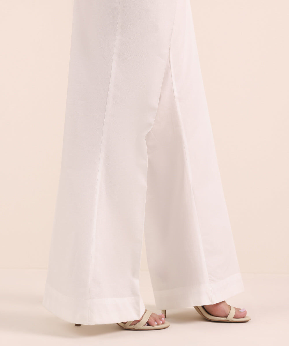 Woman - White Solid Cambric Boot-cut Pants