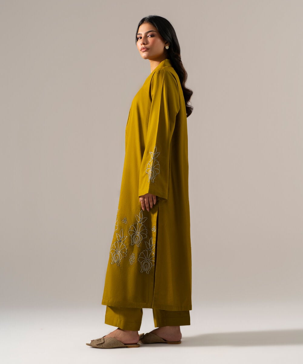 Women's RTW Cross Hatch Solid Embroidered Green Straight Shirt
