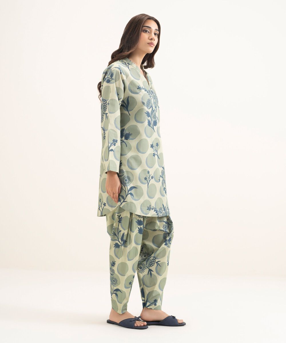Women's RTW Cambric Printed Green Straight Shirt