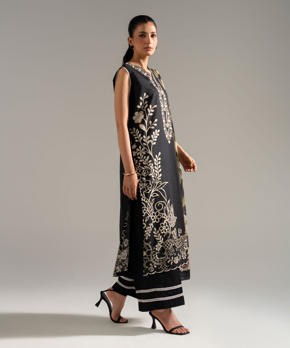Women's RTW Slub Lawn Printed Black 3 Piece Suit