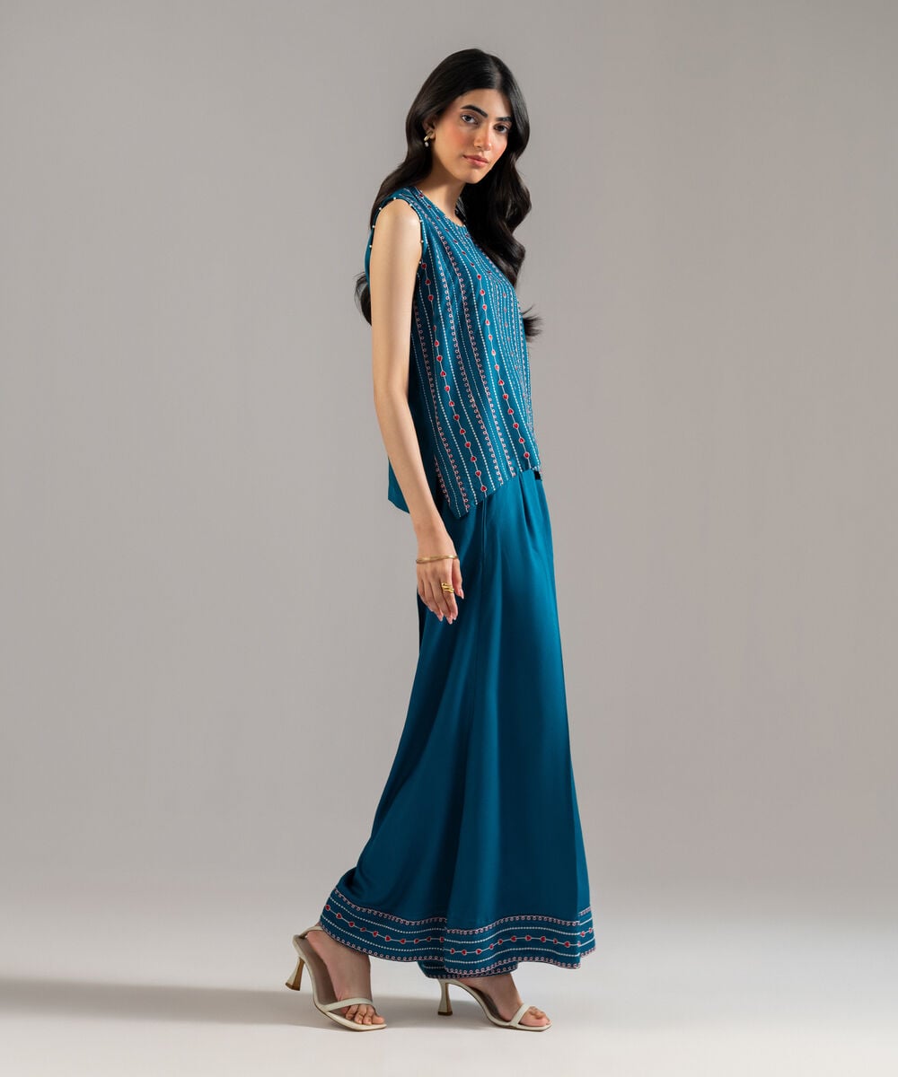 Women's RTW Bedford Solid Embroidered Teal Straight Shirt