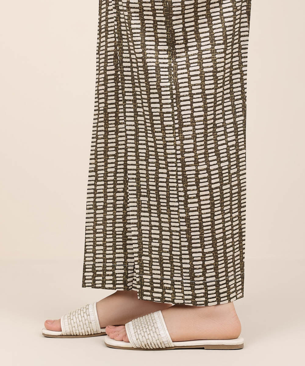Women's RTW Cambric Multi Printed Straight Pants