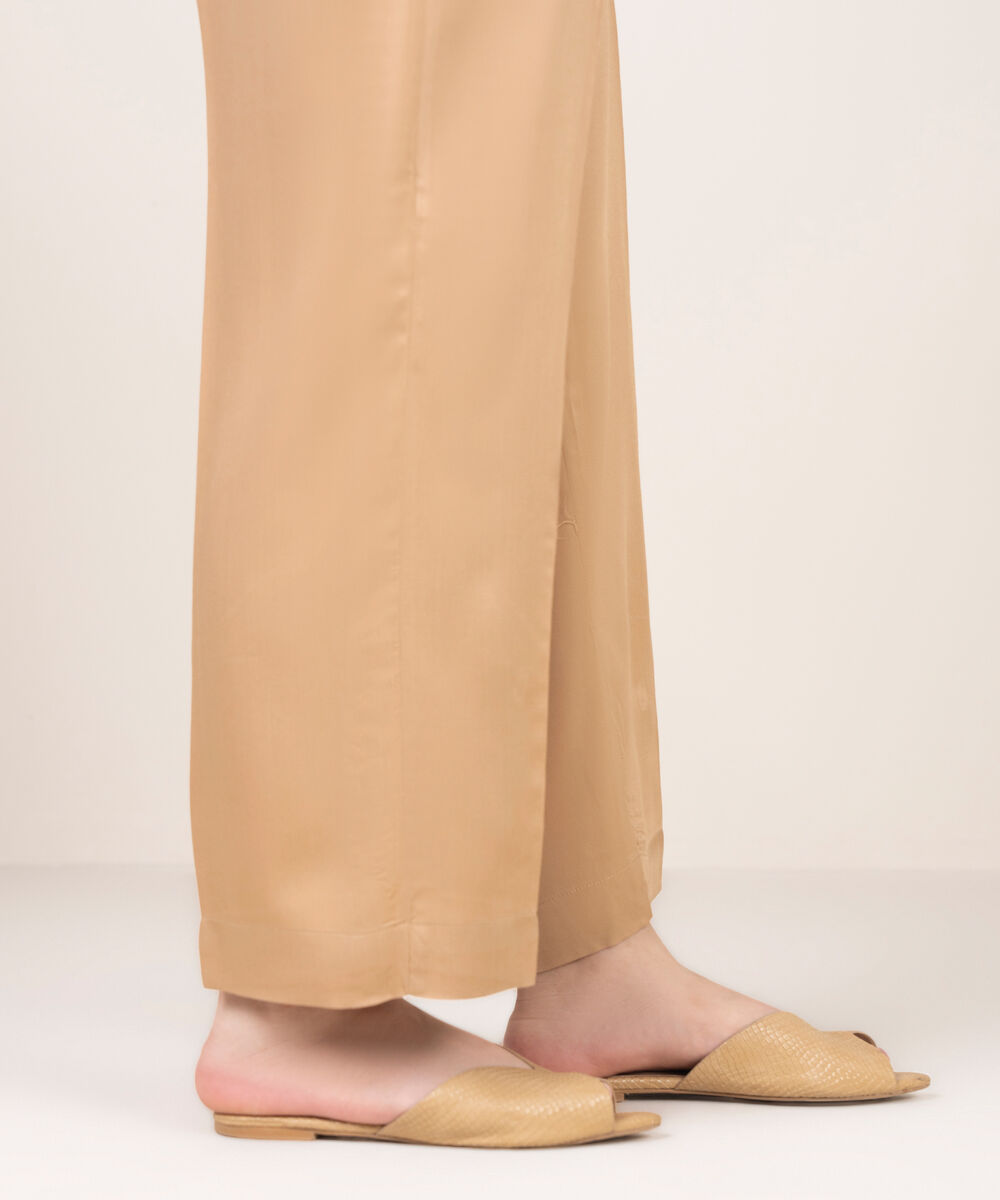 Women's RTW Bedford Solid Beige Straight Pants