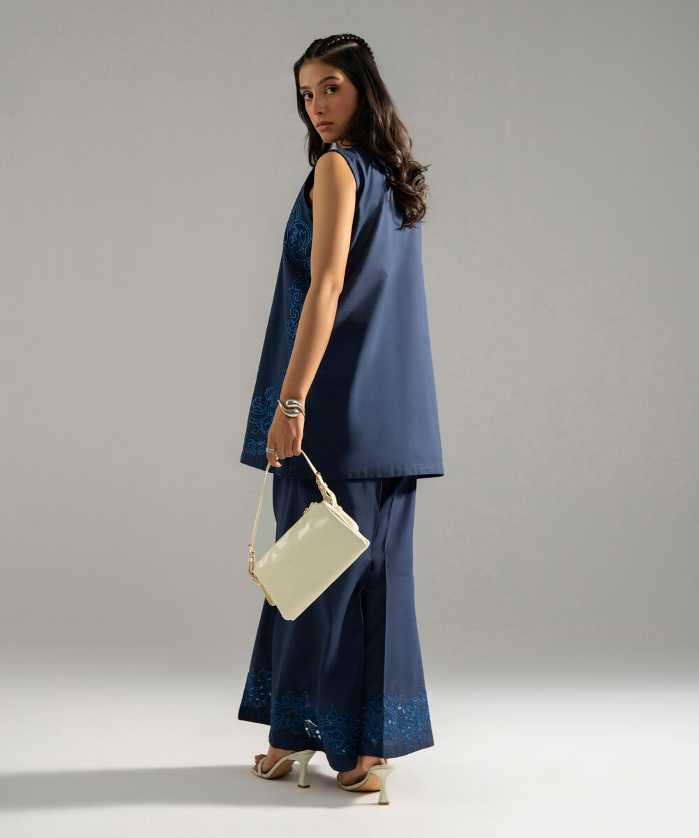 Women's RTW Cross Hatch Solid Embroidered Blue 2 Piece Suit