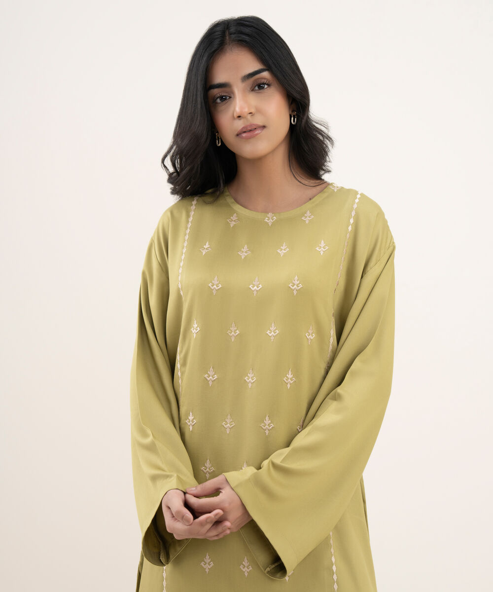 Women's RTW Bedford Embroidered Straight Olive Green Shirt