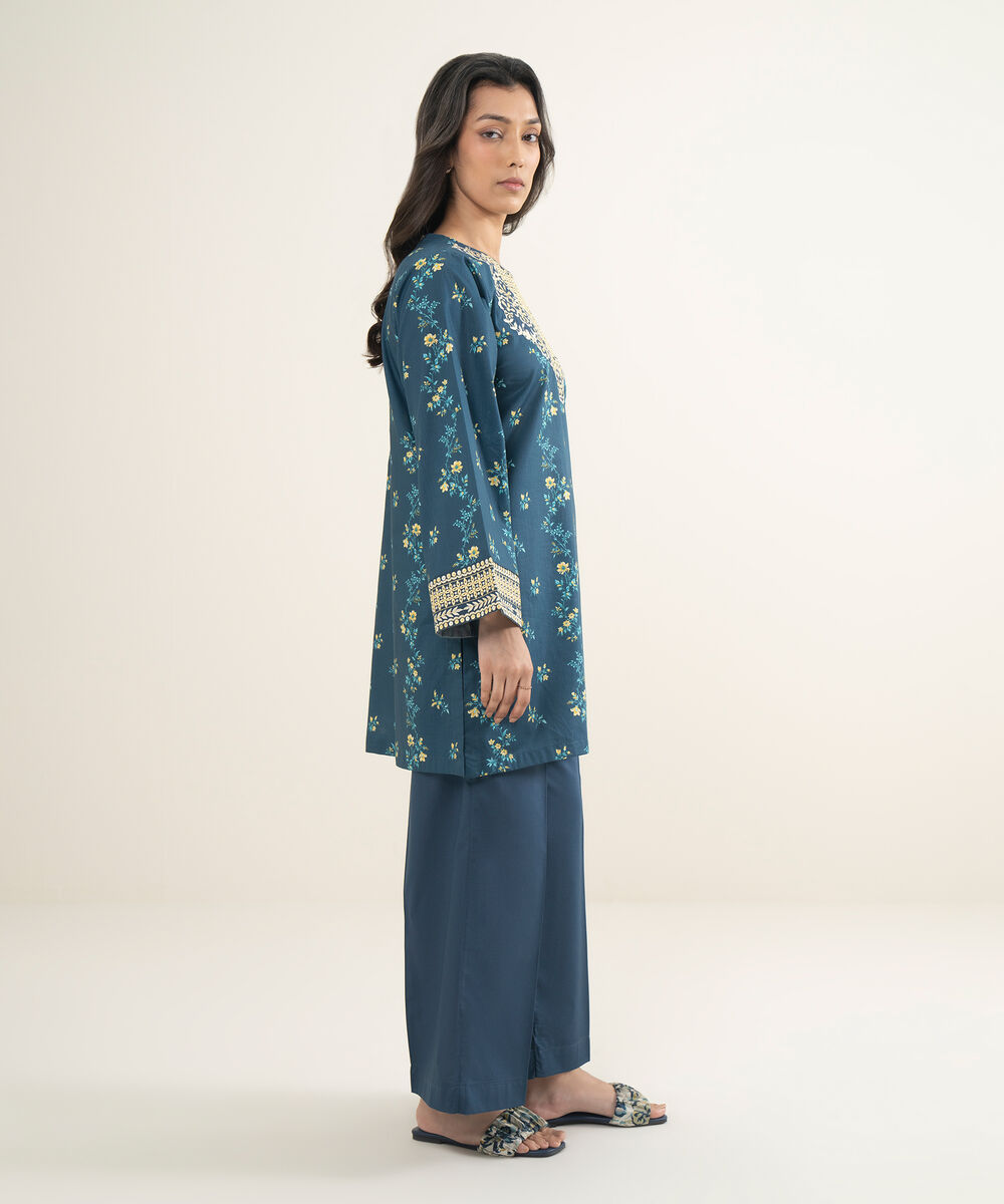 Women's RTW Crosshatch Embroidered Blue Straight Shirt
